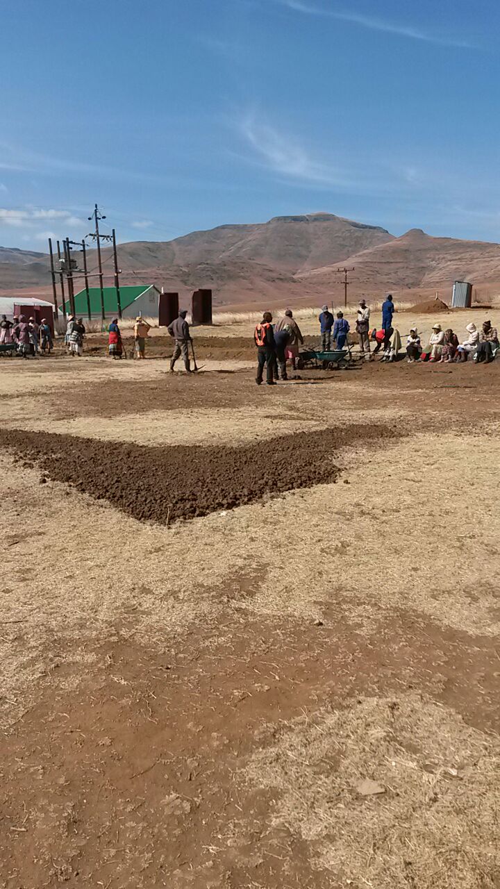 Preparing netball court